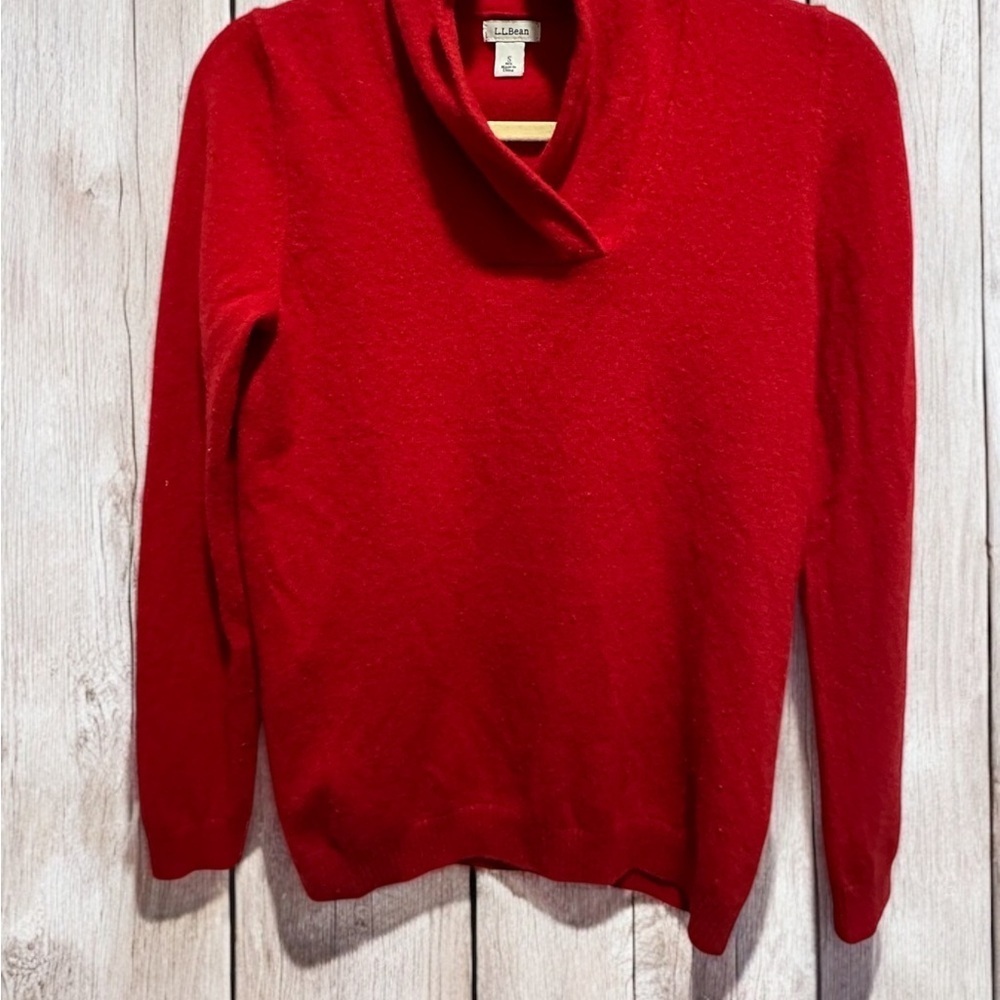 LL BEAN Red 100% Cashmere Sweater EUC size Small